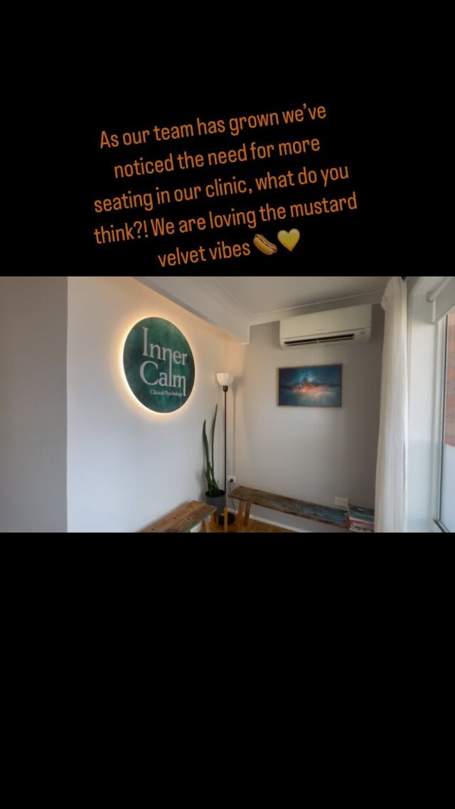 As our team has grown we’ve noticed the need for more seating in our clinic, what do you think?! We are loving the mustard velvet vibes 🌭💛